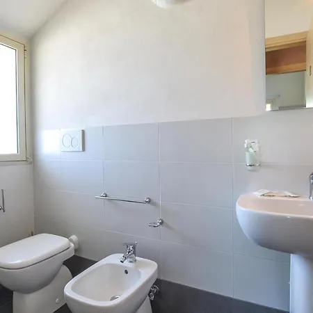 Lovely In With Kitchen * Pozzallo