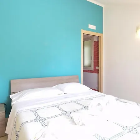 Holiday home Lovely In With Kitchen Pozzallo