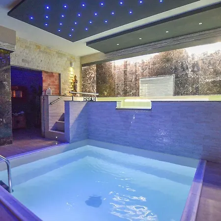 Holiday home Lovely In With Kitchen Pozzallo